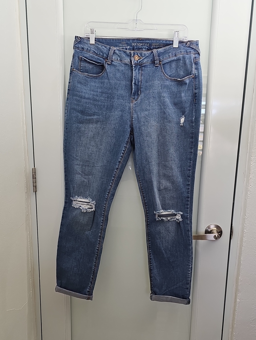 Sound Style Comform Stretch Ankle Skinny  Womens Jean. Size 14